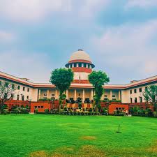 जिस सदस्य पर बकाया है वह सोसायटी की बैठक में शामिल नहीं हो सकेगा, शिकायतों पर सुनवाई नहीं होगी। जिस सदस्य पर 3 महीने से अधिक का भारण-बकाया है, उसे सोसायटी में डिफॉल्टर माना जाएगा: सुप्रीम कोर्ट। बॉम्बे पब्लिक ट्रस्ट एक्ट के तहत पंजीकृत सोसायटियों पर लागू होगा सुप्रीम कोर्ट का फैसला