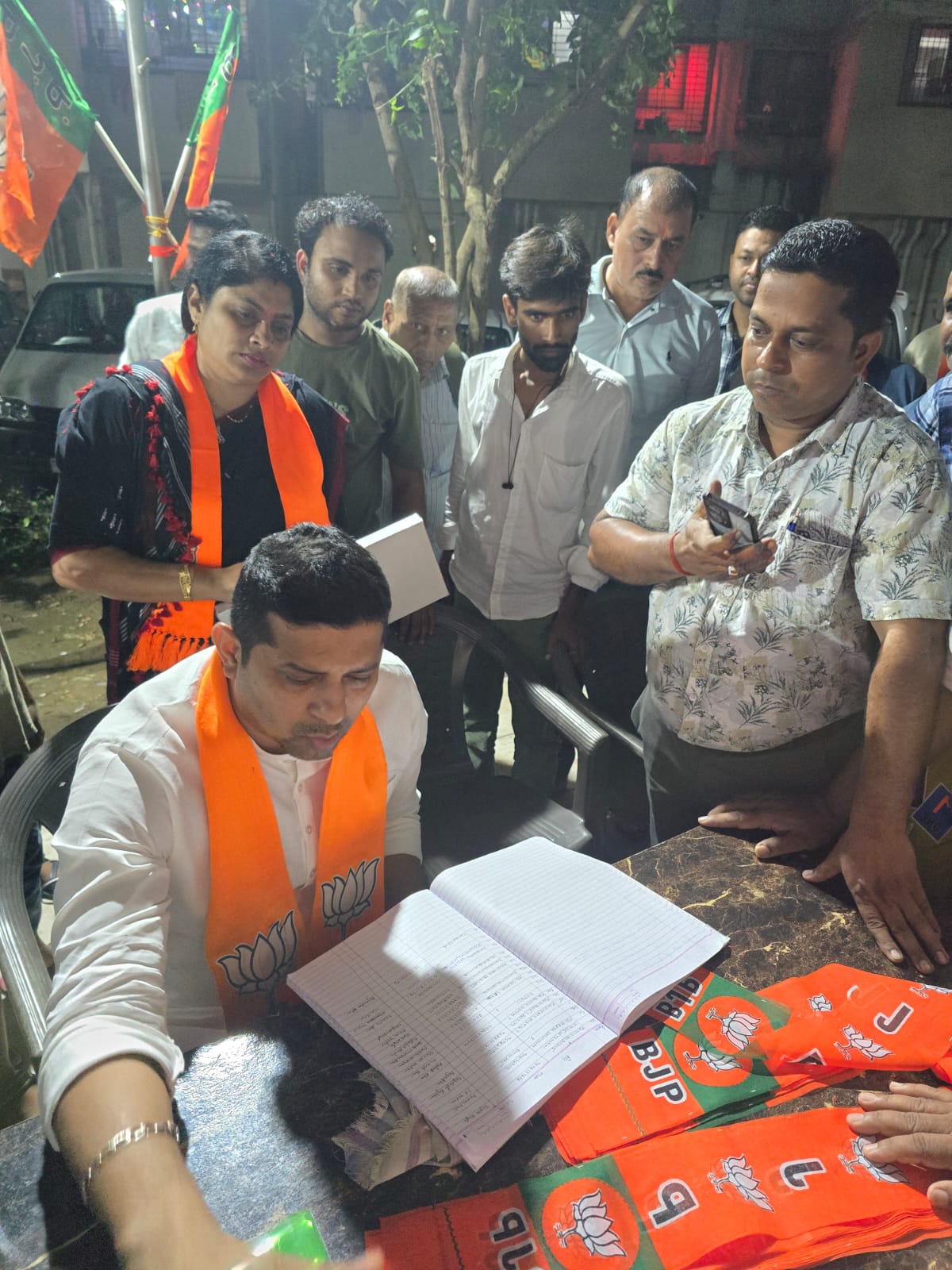 भाजपा समर्थित सोमनाथ जिला पंचायत सदस्य प्रत्याशी रीना हरीशभाई पटेल के चुनाव प्रचार की थ्रीडी प्रदेश महामंत्री जिज्ञेशभाई ने संभाली कमान